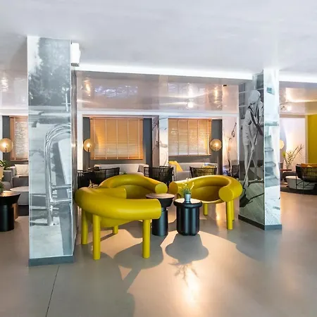 Excelsior Hotel