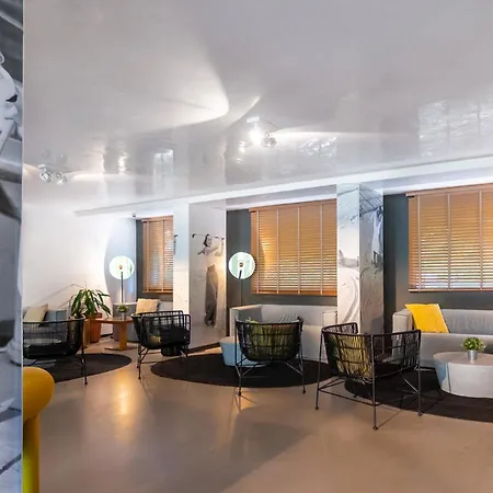Excelsior Hotel 4*