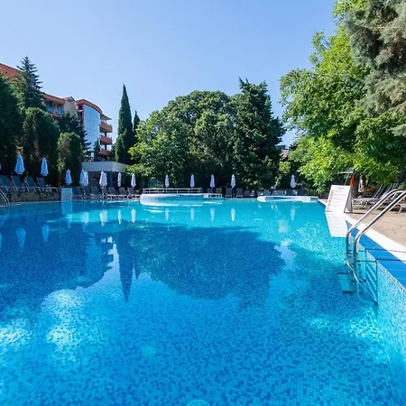 Excelsior Golden Sands