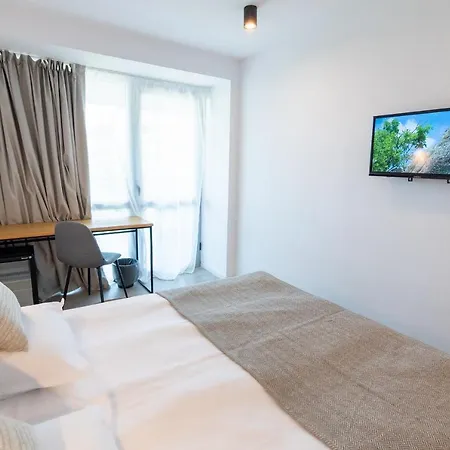 Excelsior Golden Sands