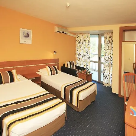 Хотел екселсиор - ол инклузив 4*